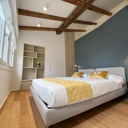 Lägenhet Attico Vivit 60