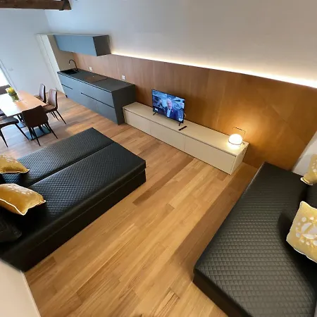 Attico Vivit 60 * Mestre